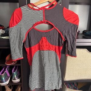 Nuvula Avant Garde Top size Small